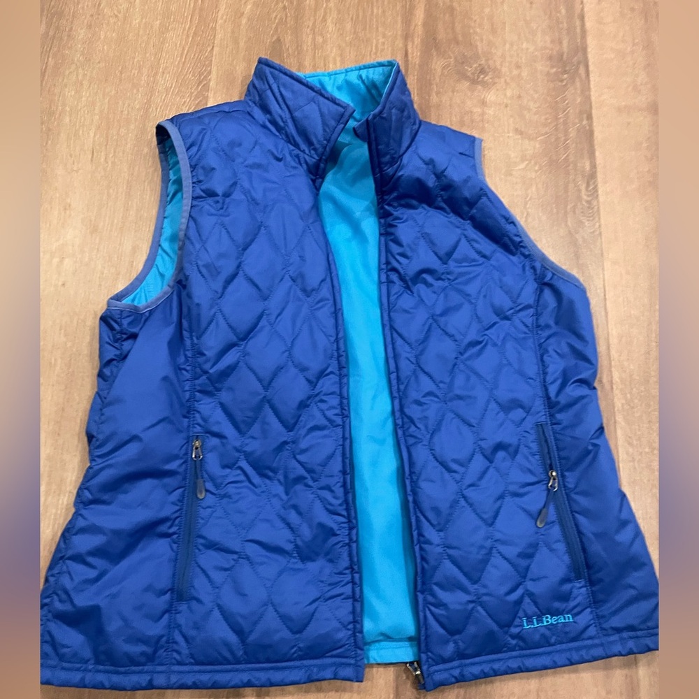 L.L. Bean women’s reversible vest size L